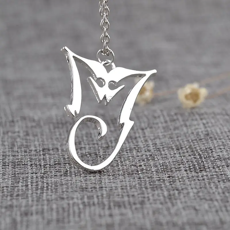 Necklace of International Supe - Anime Pendant Necklace 评论和价格