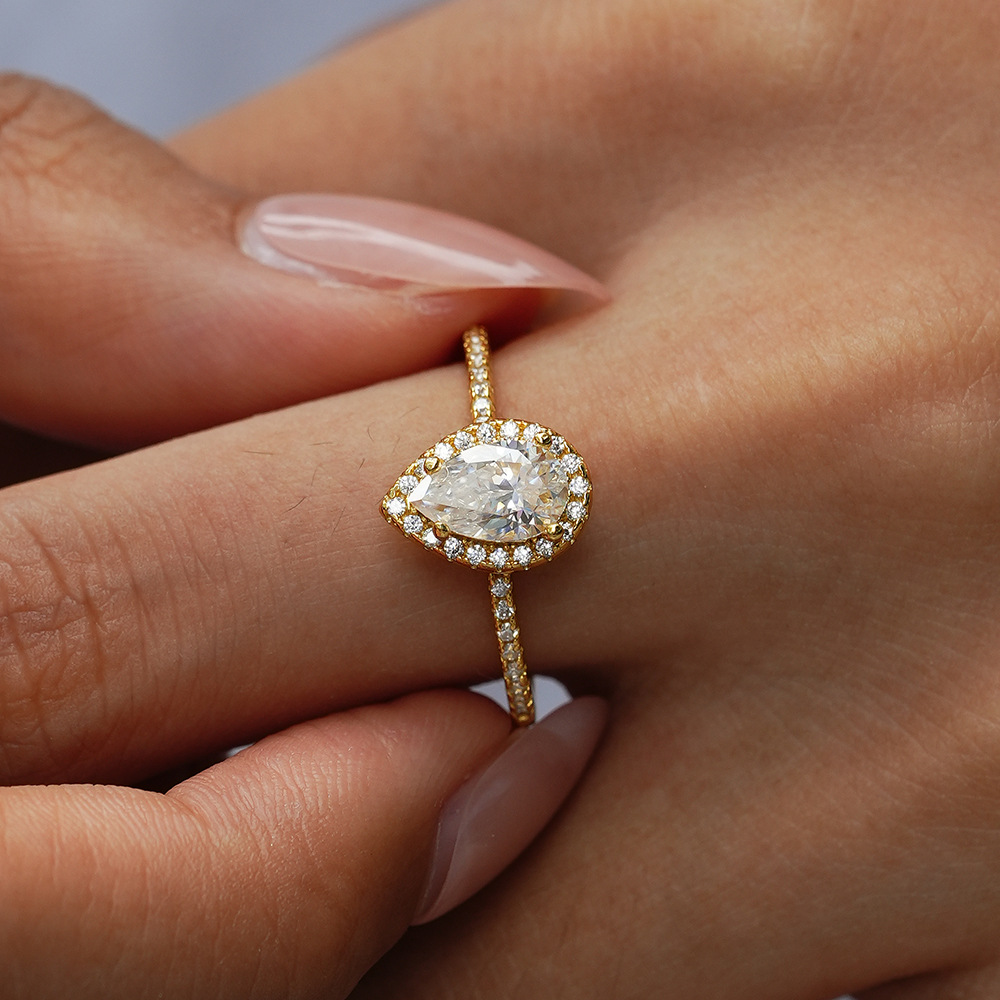 KyanGem Real 18K Gold Moissani - Moissanite Engagement Ring 1 Carat 评论和价格